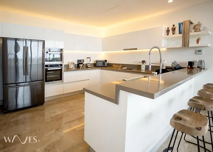 Сasa de vacaciones Ph Con Rooftop, Jacuzzi Y Vista Al Mar *